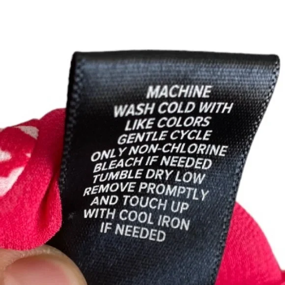 Torrid Babydoll Chiffon Smocked Peplum Ditsy Floral Pink Blouse Top Size 2X - Picture 8 of 8